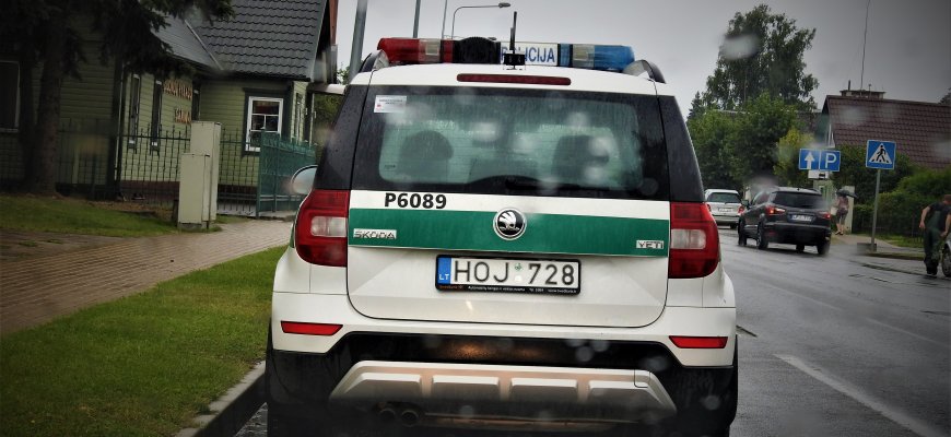 Pavogė papuošalus ir kitus daiktus