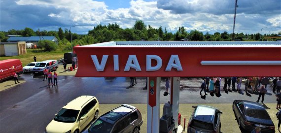 Rokiškyje atidaryta moderni Viada degalinė (video+foto)