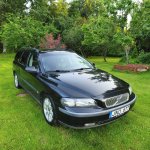 „Volvo V70“