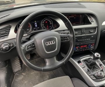 „Audi A4“