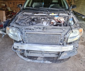 „Audi A4 B7“ dalimis