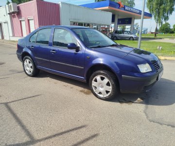 „VW Bora“