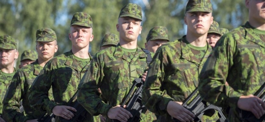 Įtvirtintas nuolatinis privalomosios pradinės karo tarnybos šaukimas