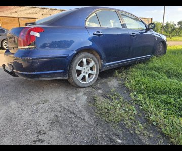 „Toyota Avensis“ 