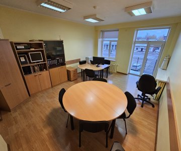 Išnuomojamas kabinetas