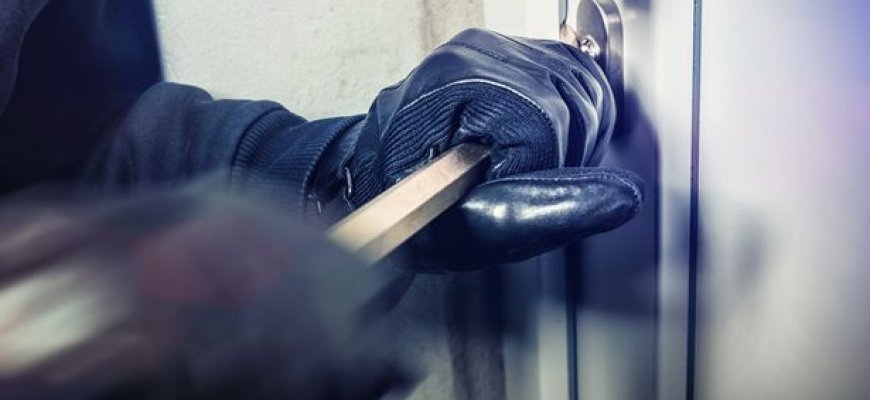 Apvogtas statomas namas - nuostoliai skaičiuojami tūkstančiais