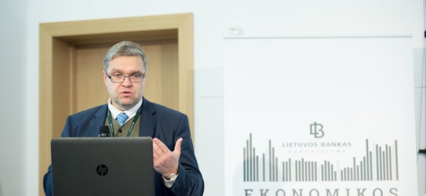 Lietuvos bankas siūlo naikinti verslo liudijimus, įvesti visuotinį NT mokestį