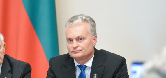 Pataisas dėl pajamų mokesčių suvienodinimo prezidentas registruos Seime