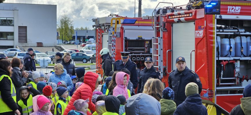 Rokiškio ugniagesiai mini Šv. Florijono – ugniagesių globėjo – dieną (foto+video)