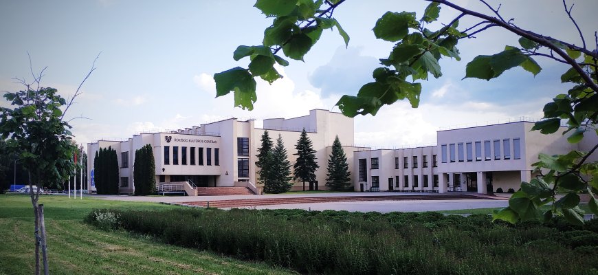 Senjorų dienai - romansų vakaras Rokiškio kultūros centre