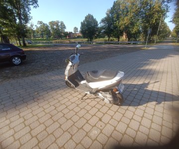 Aprilia Leonardo 125