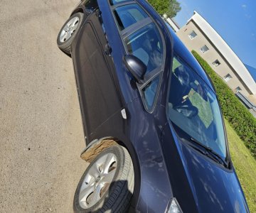 „Opel Astra“