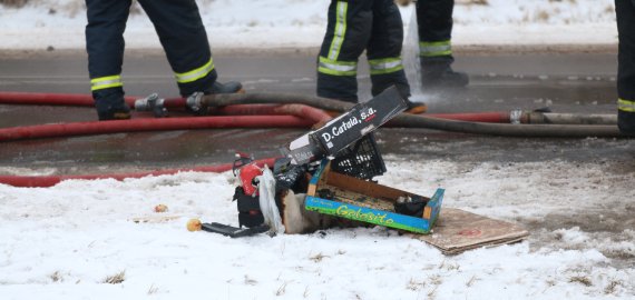 Savaitgalį ugniagesiai kviesti tris kartus