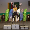 A. Aleliūnas įrodė: taikliai akiai nesvarbu, kas rankose – šautuvas ar lankas (foto)