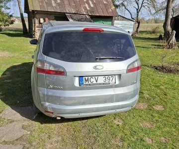 „Ford S-MAX“
