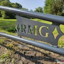 Tiltelį per Laukupės upelį Pandėlio gatvėje puoš nauji turėklai (foto+video)