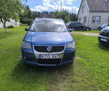 „VW Touran“