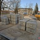 Baigiama įrengti automobilių stovėjimo aikštelė prie bažnyčios (video+foto)