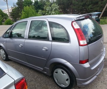 „Opel Meriva“ dalimis