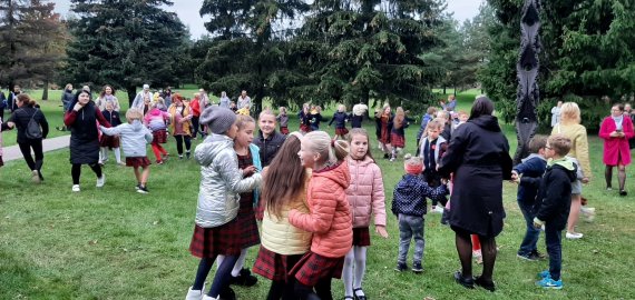 L. Šepkos parke vyko akcija „Visa Baltica šoka“ (foto)