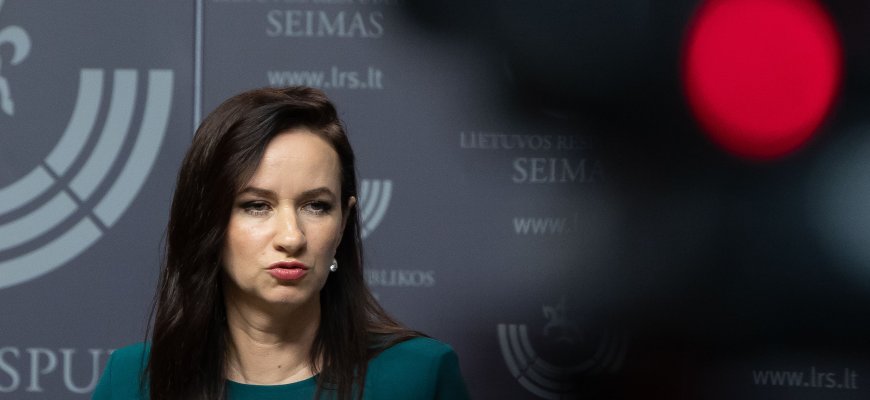 Ruginienė: nepradėsiu žaidimų su ministerijų mainais