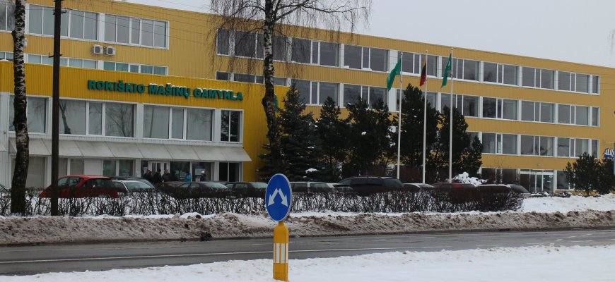 Raudonojo kryžiaus draugijos teikiami maisto paketai bus sandėliuojami AB „Rokiškio mašinų gamykla“ patalpose