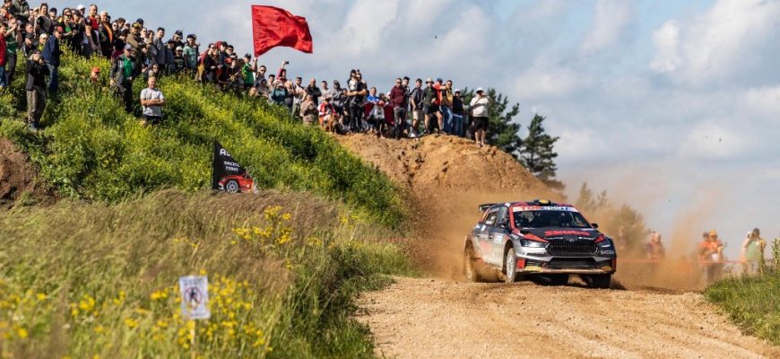 Artėja didysis ralis, sportininkai kviečiami į treniruotę Rokiškio žvyrkeliuose – kiek jiems tai kainuos?