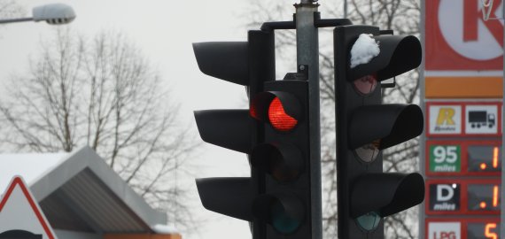 Lietuvoje bus keičiamas šviesoforų reguliavimas – žalias signalas nemirksės
