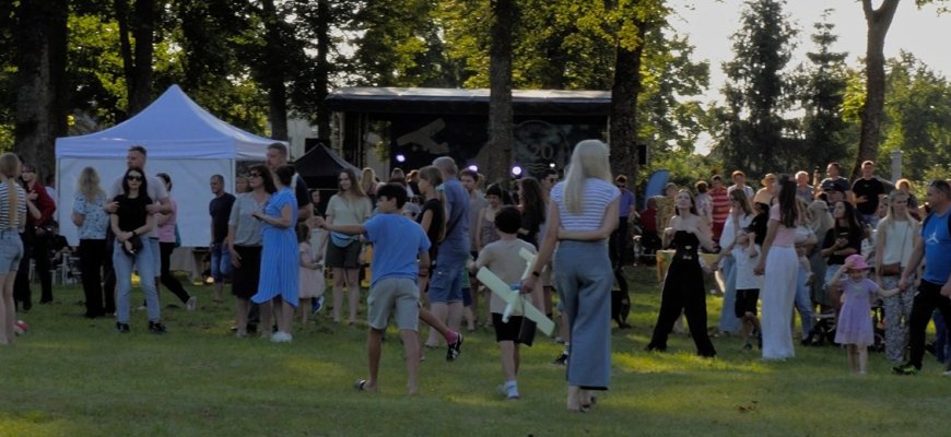 Kriaunų miestelio 520-ojo gimtadienio šventės akimirkos (video)
