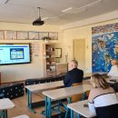 Tūbeliečiai neatostogauja: šią savaitę progimnazijoje įvyko du reikšmingi susitikimai