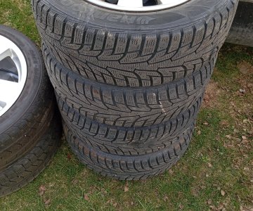 R15 5x100 ratlankiai su padangomis