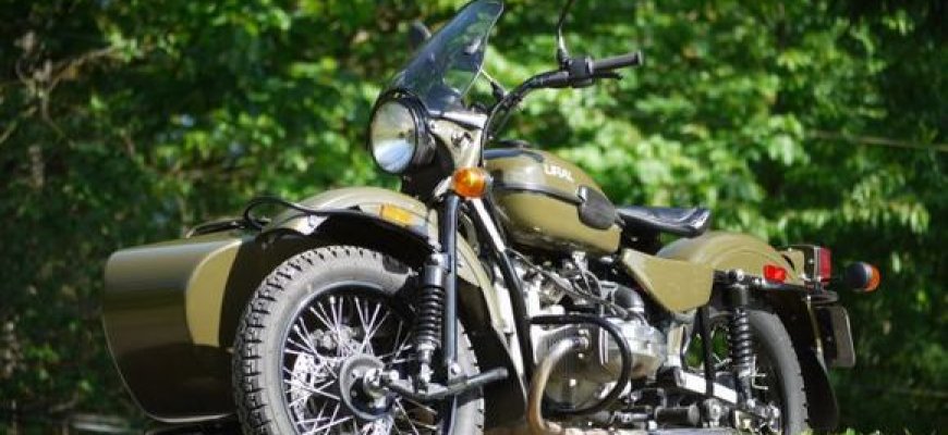 Vyras dėl klastotės požymių negalėjo užregistruoti motociklo