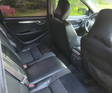 „Volvo V70“