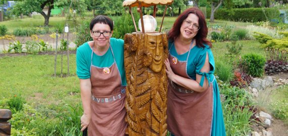 „Jonvabalis“ – iš kiemo į kiemą keliaujančių spektaklių tradicija (foto)