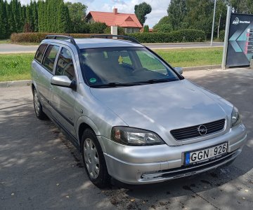 „Opel Astra“