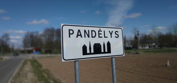Degė gyvenamasis namas