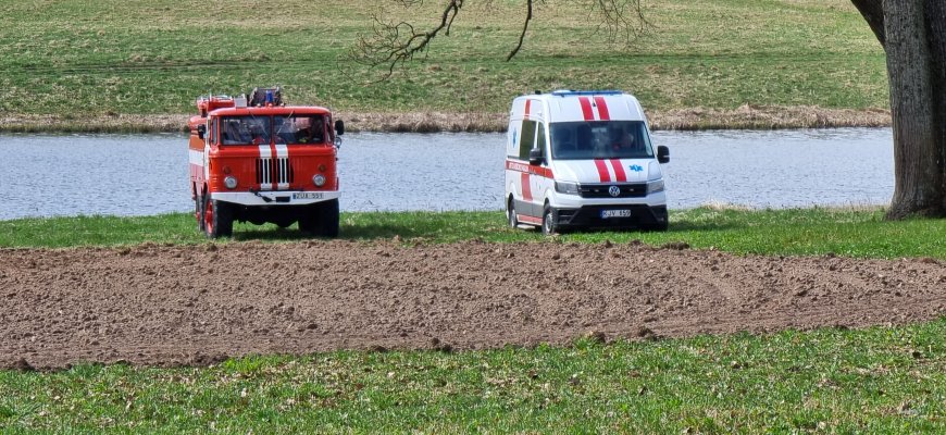 Tvenkinyje rastas vyro kūnas