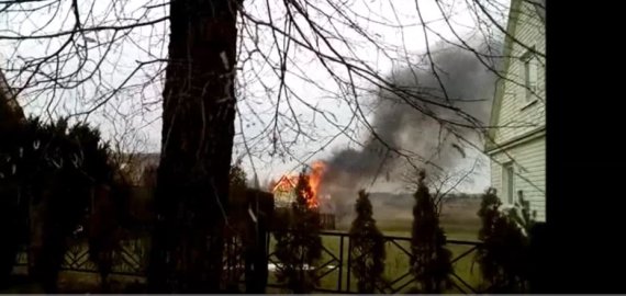 Daržų gatvėje atvira liepsna degė pastatas (video)