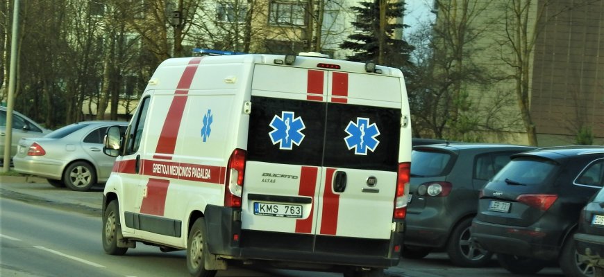Neblaivūs prisivažinėjo
