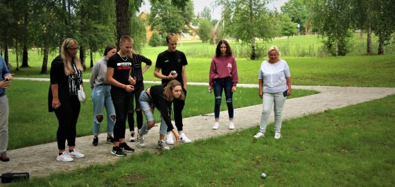 Rokiškio jaunimo centre lankėsi Kupiškio jaunimo centro jaunuoliai (foto)
