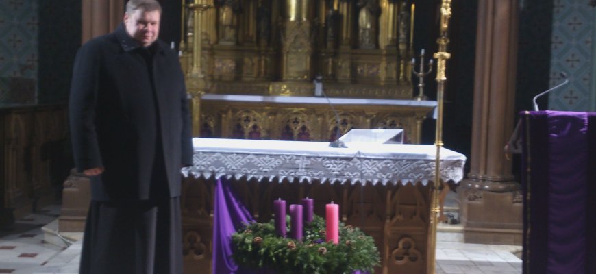 Dekanas Eimantas Novikas: „Adventas – laikotarpis, sutelkiantis žmones bendrystei“