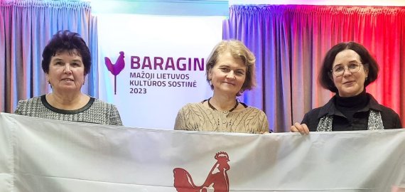 Kamajiškiai parsivežė Lietuvos mažosios kultūros sostinės regalijas