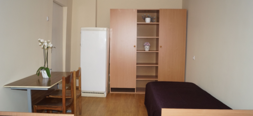 Visi grįžusieji iš užsienio siunčiami į 14 dienų izoliaciją savivaldybių patalpose