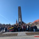 J. Tumo-Vaižganto progimnazija į Kovo 11-ąją žengė pažindami savo miestą (foto)