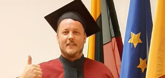 Darbą pradedantis naujas plaukimo treneris L. Jasiūnas: „Plaukiau pasroviui ir išnėriau Rokiškyje“