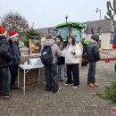 Rokiškėnai namo nešėsi eglės ir pušies šakų bei pirmą kartą – Betliejaus taikos ugnį (foto)