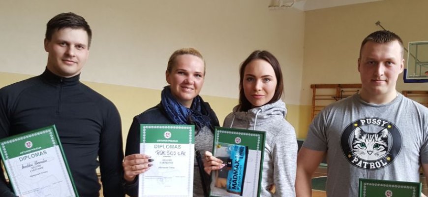 Nepaspruksit! Rokiškio pareigūnai laimėjo apskrities bėgimo varžybose