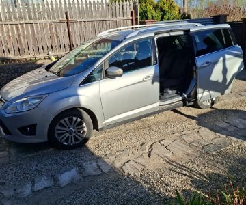 „Ford C MAX Grand“, „Opel Astra“