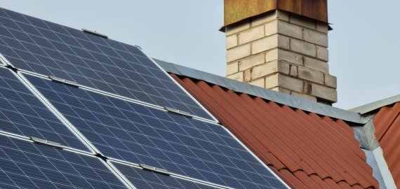 Nepasiturintiems gyventojams – parama saulės elektrinėms