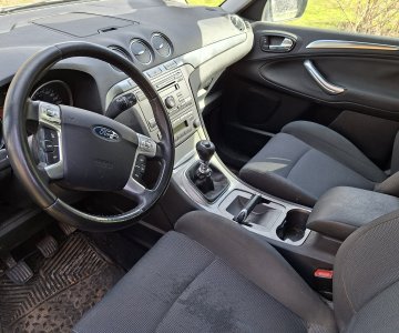 „Ford S-MAX“